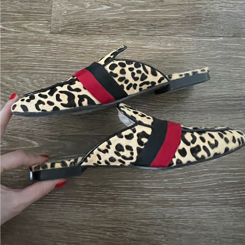 Steve Madden Leopard Print Mules with Red & Black Straps - Picture 2 of 5